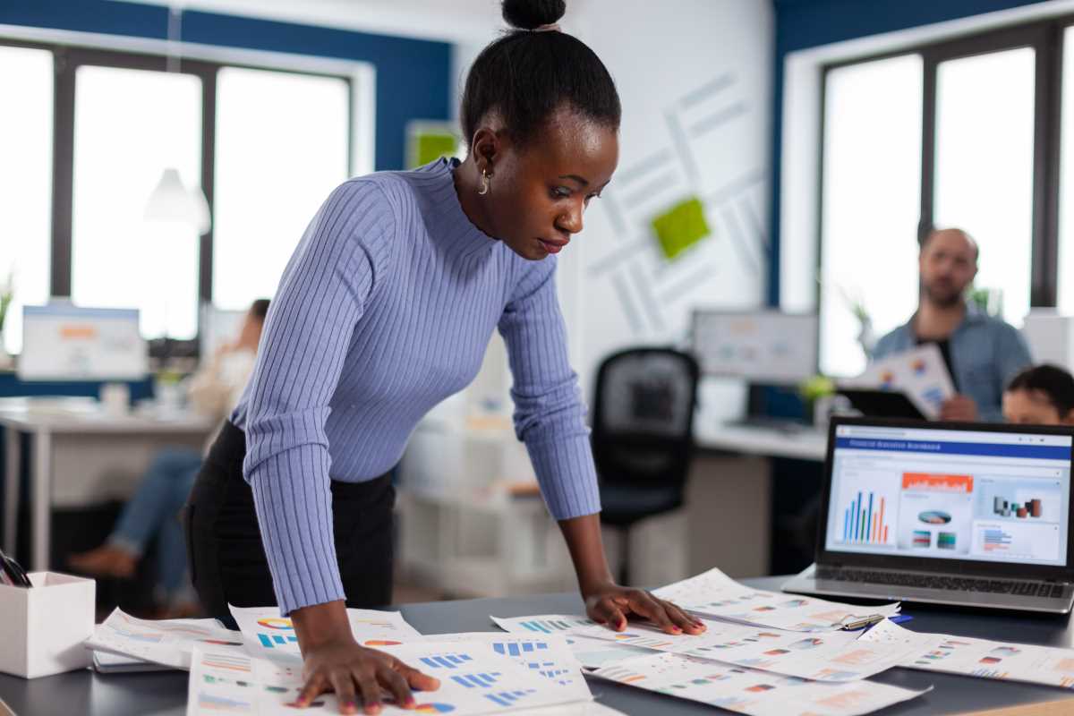 How to Navigate Corporate-Sponsored Education Programs for Maximum Benefit