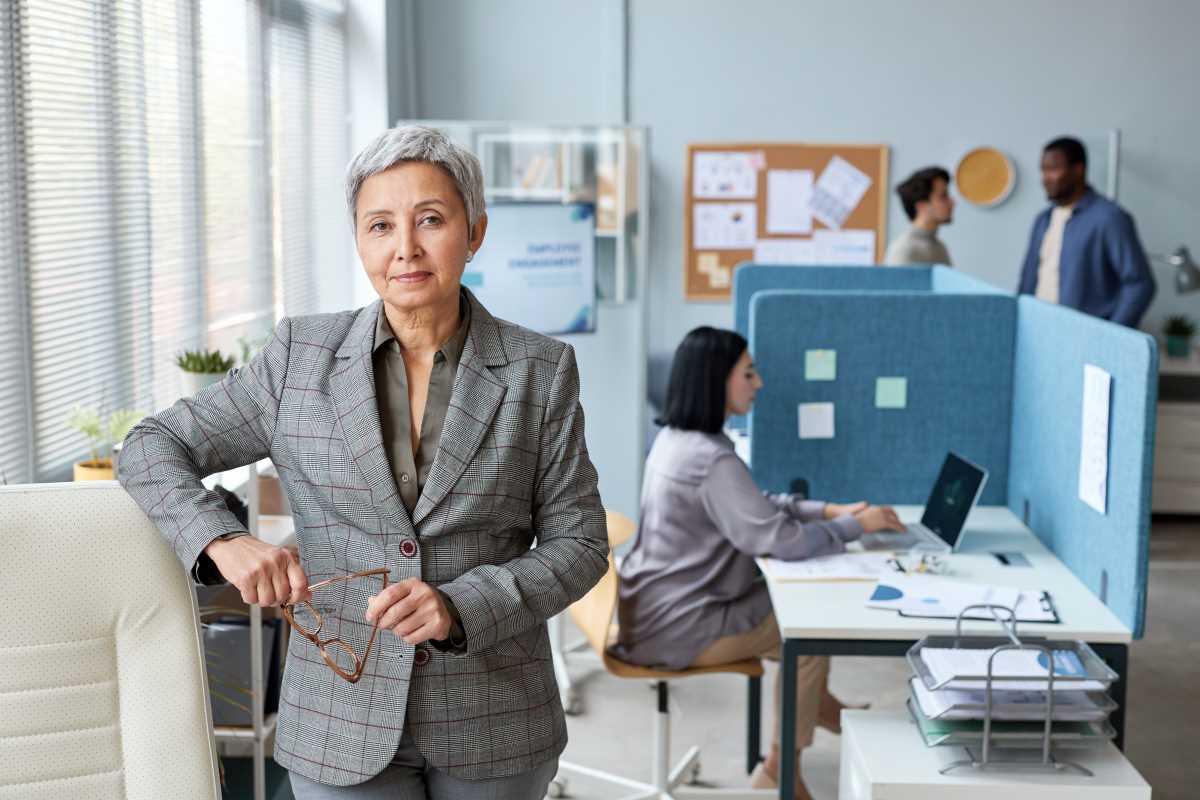 How to Maximize Productivity in Open-Plan Offices Without Losing Focus