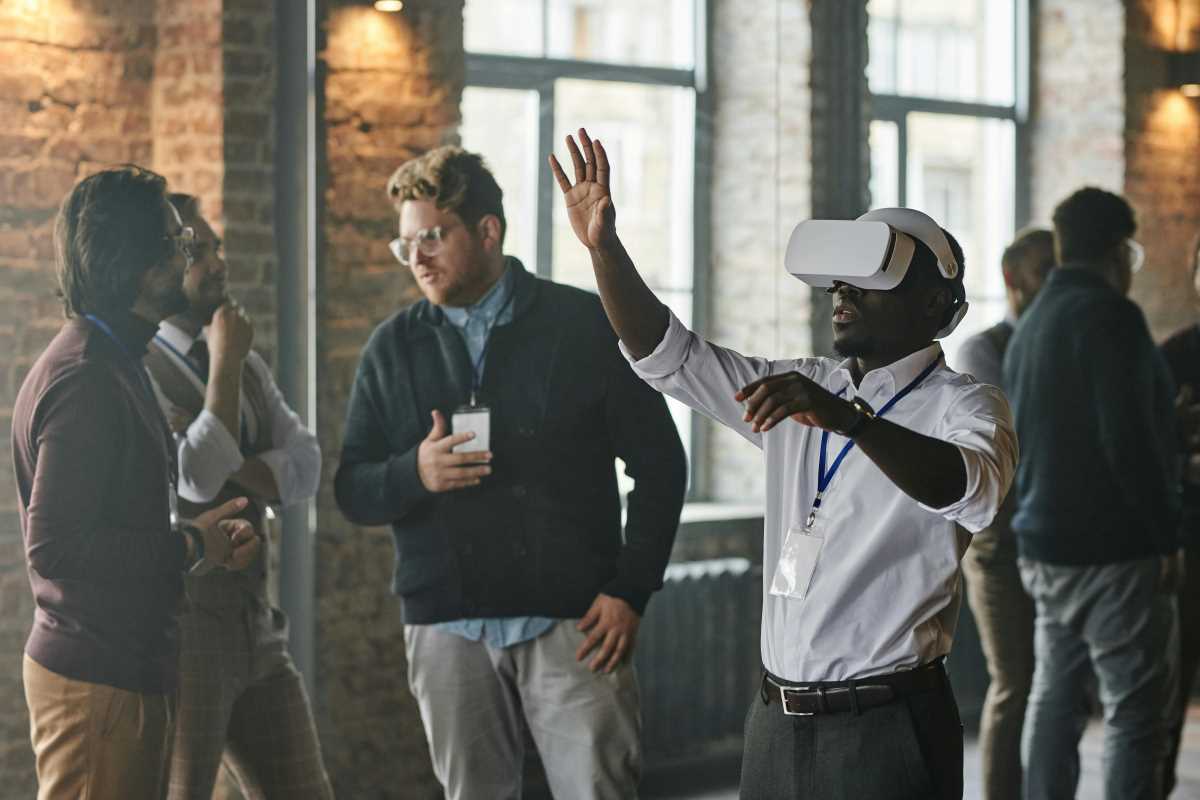 The Best Strategies for Breaking into Tech Hubs
